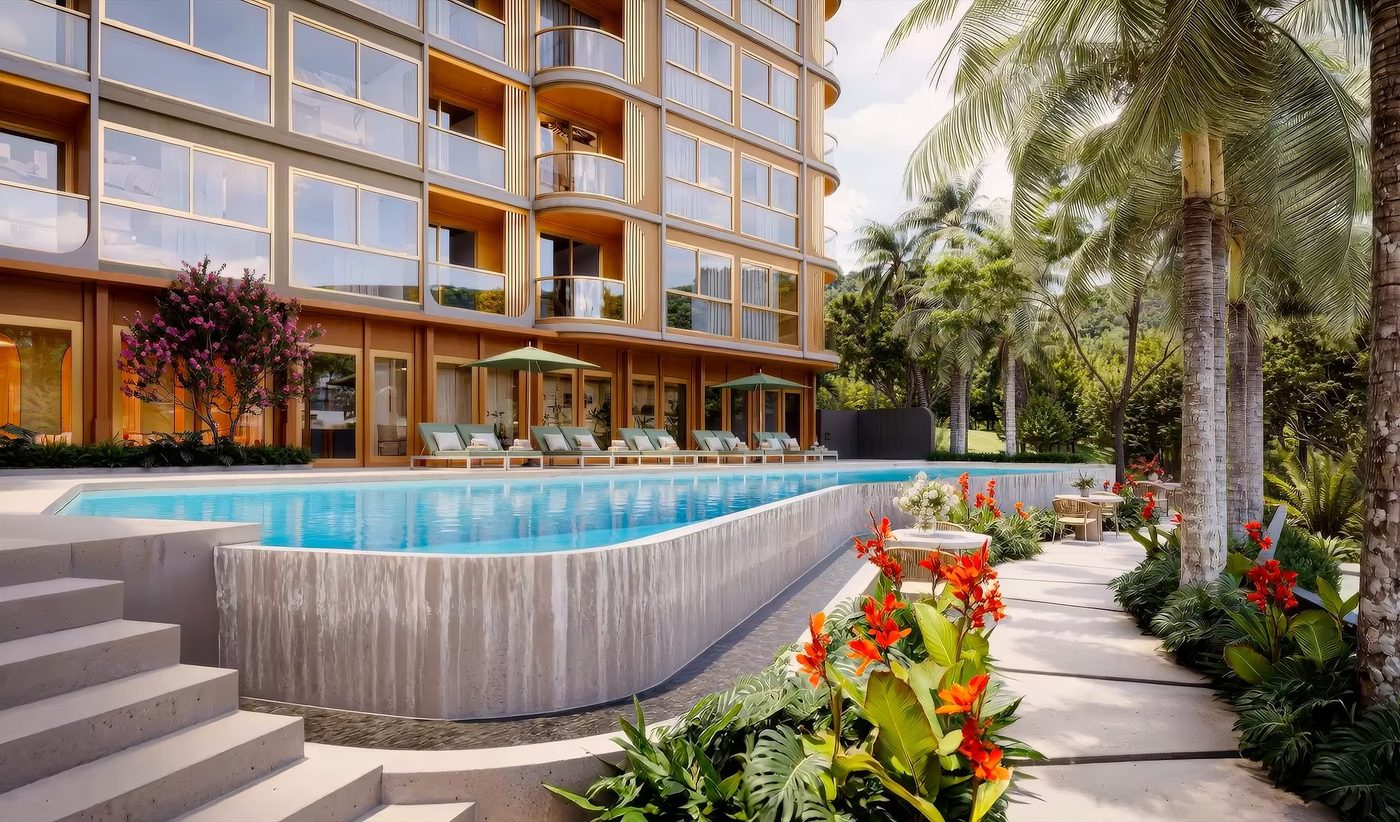 Бассейн Saint Tropez Naithon